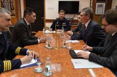 Minister of Defence meets Ambassador of the Russian Federation