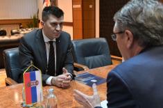 Minister of Defence meets Ambassador of the Russian Federation