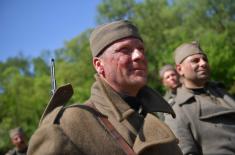 General Diković attends shooting of film on King Peter