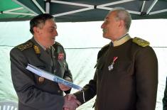 General Diković attends shooting of film on King Peter