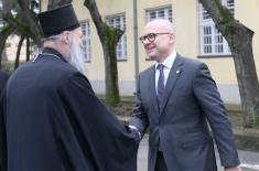 Patriarch Porfirije presents Serbian Armed Forces Guard with icons painted at Kovilj Monastery