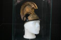 Министар Вучевић отворио изложбу „Војне капе и шлемови од средине 19. века до данас“