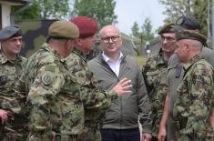 Minister Vučević visits deployed SAF troops