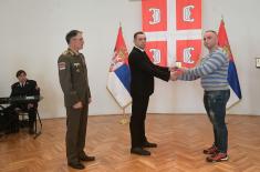 Memorial medals were presented in the Guard Club to the family members of warriors fallen in NATO aggression from the territory of Montenegro