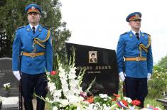 Minister Vučević lays wreath in memory of fallen hero of Paštrik Boško Lemić  