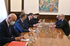 Састанак председника Вучића са амбасадором Републике Француске 