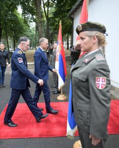 Serbian Armed Forces get 93 new NCOs