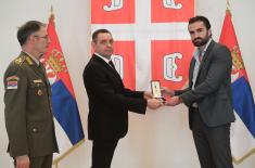 Memorial medals were presented in the Guard Club to the family members of warriors fallen in NATO aggression from the territory of Montenegro