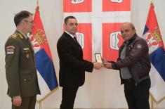 Memorial medals were presented in the Guard Club to the family members of warriors fallen in NATO aggression from the territory of Montenegro