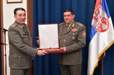 Golden Plaques for retired generals