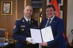 Министар Гашић уручио указе о унапређењима и постављењима на нове дужности у Војсци Србије