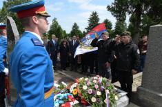 Minister Vučević lays wreath in memory of Sava Erdeljan - fallen hero of Paštrik