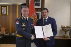 Ministar Gašić uručio ukaze o unapređenjima i postavljenjima na nove dužnosti