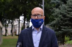 Ministar Vulin: Vojna bolnica u Novom Sadu prilagodila je svoje kapacitete i primila kovid pacijente 