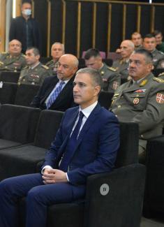 Ministar Stefanović i general Mojsilović na komemorativnoj akademiji povodom godišnjice Bitke na Košarama