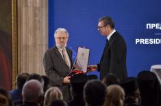 President Vučić Awards Candlemas Decoration in the Gallery of Central Military Club in Belgrade