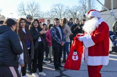 Новогодишња хуманитарна акција на војном аеродрому у Батајници