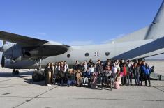 Novogodišnja humanitarna akcija na vojnom aerodromu u Batajnici