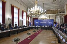 Министар Гашић присуствовао заједничкој седници Владе Србије и Покрајинске Владе