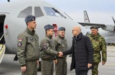 Председник Вучић обишао новонабављена средства наоружања и војне опреме за Војску Србије