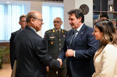 Sastanci ministra odbrane sa akreditovanim ambasadorima u Srbiji 