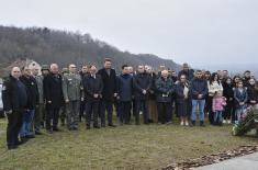 Otkrivena spomen-ploča vojniku Željku Gligoriću 