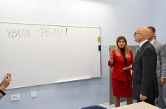Ministar Vučević i gradonačelnik Banjaluke Stanivuković posetili OŠ „Vuk Stefanović Karadžić“ 