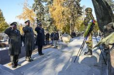 Ministry of Defence and Serbian Armed Forces delegations lay wreaths to mark Veterans Day