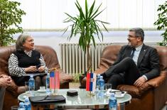 Састанак државног секретара Старовића са директорком за Јужну и Централну Европу у Стејт департменту Хајланд