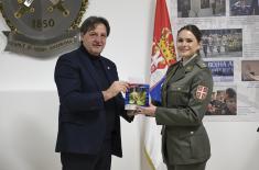 Ministar Gašić uručio poklone pripadnicama Ministarstva odbrane i Vojske Srbije povodom 8. marta