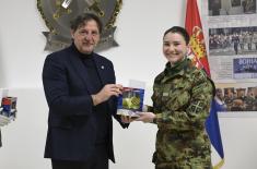 Ministar Gašić uručio poklone pripadnicama Ministarstva odbrane i Vojske Srbije povodom 8. marta