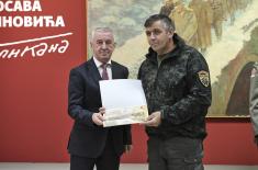 Uručene zahvalnice vojnim veteranima učesnicima vojne parade „Snaga jedinstva“