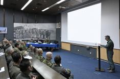 Ministar Gašić sa pripadnicima 204. vazduhoplovne brigade 