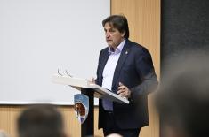 Ministar Gašić sa pripadnicima 204. vazduhoplovne brigade 