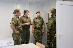 Обилазак припадника Војске Србије у Копненој зони безбедности