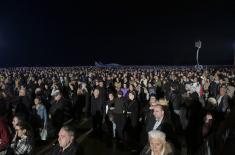 Predsednik Vučić: Beskrajno hvala onima koji su pokazali da čojstvo i junaštvo nemaju granicu
