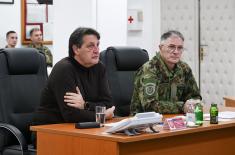Ministar Gašić i general Mojsilović obišli Operativni centar sistema odbrane