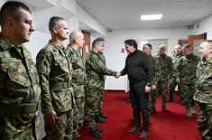 Ministar Gašić i general Mojsilović obišli Operativni centar sistema odbrane
