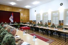 Министар Гашић обишао Четврту бригаду копнене војске 