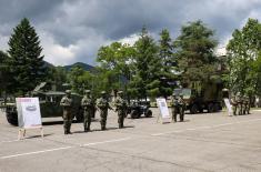 Министар Гашић обишао Четврту бригаду копнене војске 