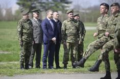 Министар Стефановић: Најважнији ресурс наше војске су људи