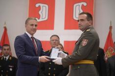 Minister Stefanović presents decorations to members of Ministry of Defence and Serbian Armed Forces