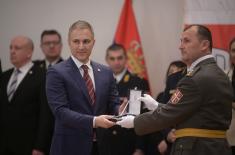 Minister Stefanović presents decorations to members of Ministry of Defence and Serbian Armed Forces