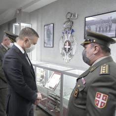 Minister Stefanović and Serbian national shooting team members with military school students  