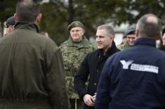 Minister Stefanović visits Weapons and Military Equipment Testing Centre in Nikinci