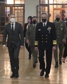Sastanak ministra Stefanovića sa komandantom NATO Združenih snaga Napulj admiralom Burkom