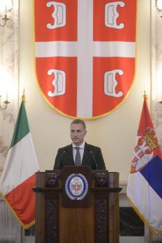 Ministar odbrane Republike Italije Gverini u poseti Srbiji 