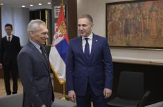 Ambassador Botsan–Kharchenko presents Rostec’s medal to Minister Stefanović