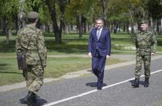 Министар Стефановић: Најважнији ресурс наше војске су људи