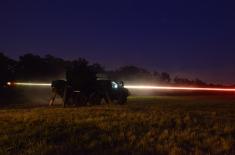 Minister Stefanović attends night firing at "Nikinci" range